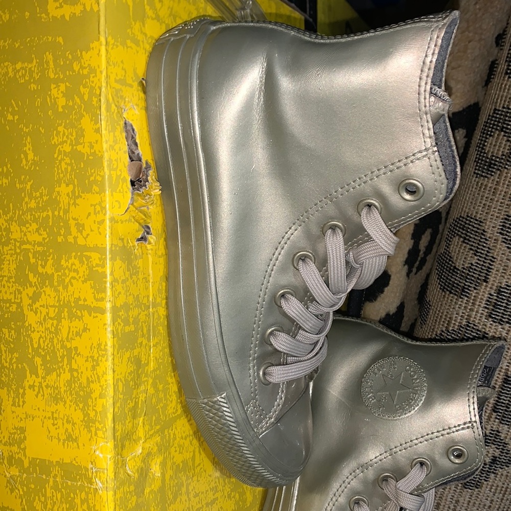 Converse shoes